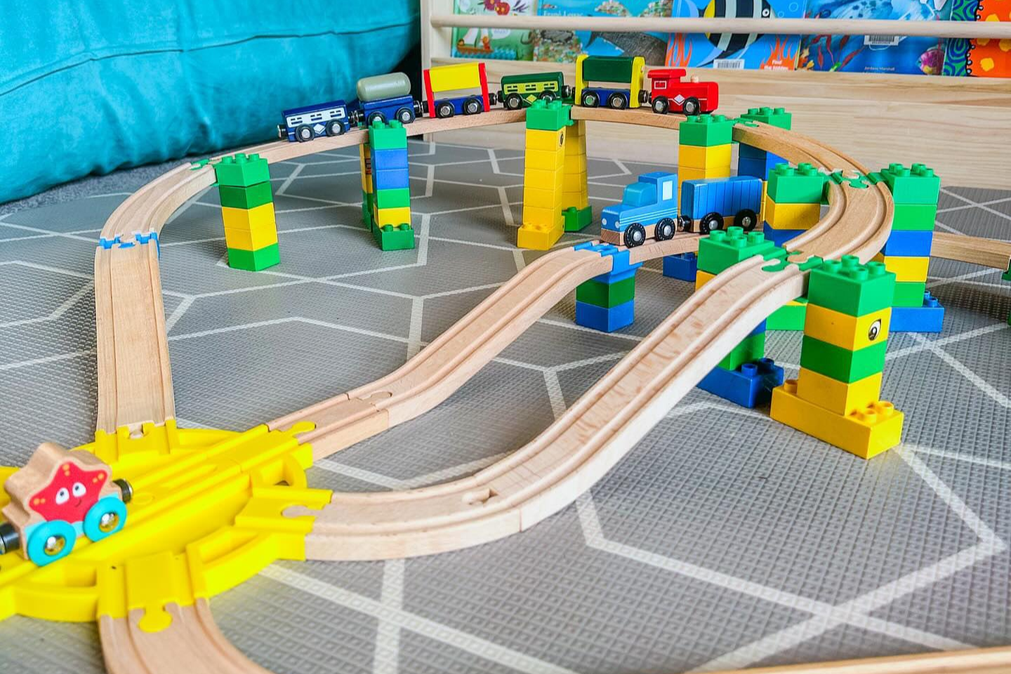 6-Way Railway Turntable