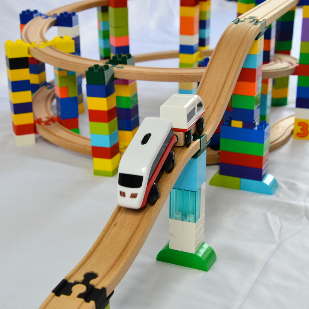 4-Piece Ascending Wooden Train Track Pack